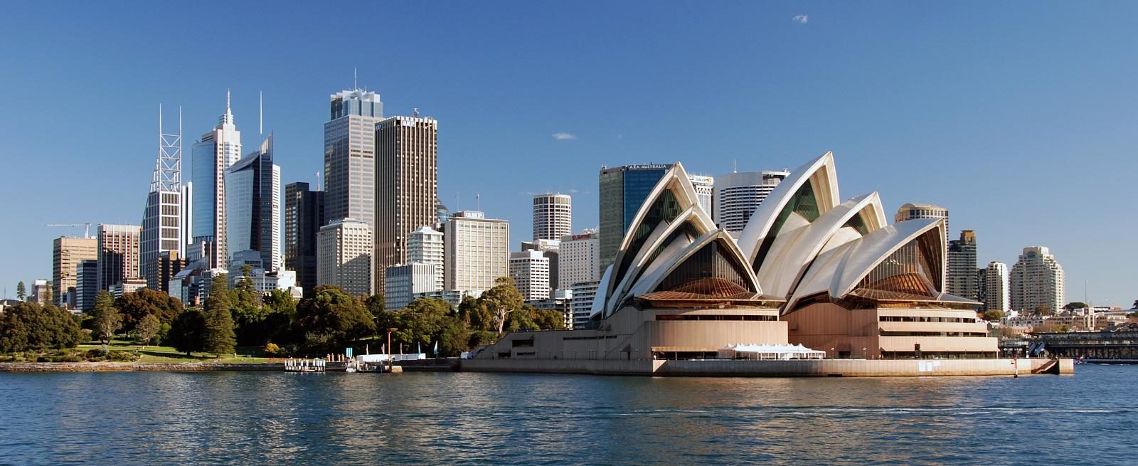 Sydney Opera House and city