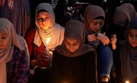 A Candelit Prayer is held outside in Melbourne, Australia, to mourn the victims of the Christchurch terrorist attack. © Jaimi Chisholm/Getty Images